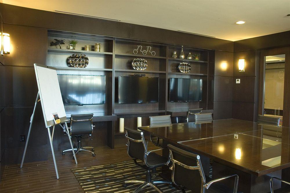Hilton Garden Inn Houston Nw America Plaza מראה חיצוני תמונה
