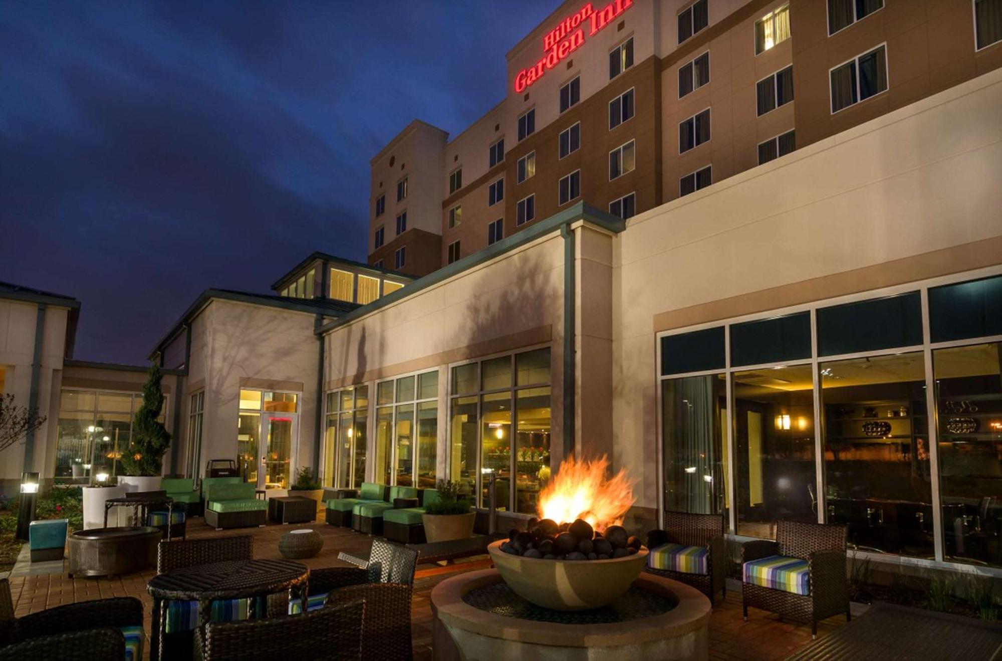 Hilton Garden Inn Houston Nw America Plaza מראה חיצוני תמונה