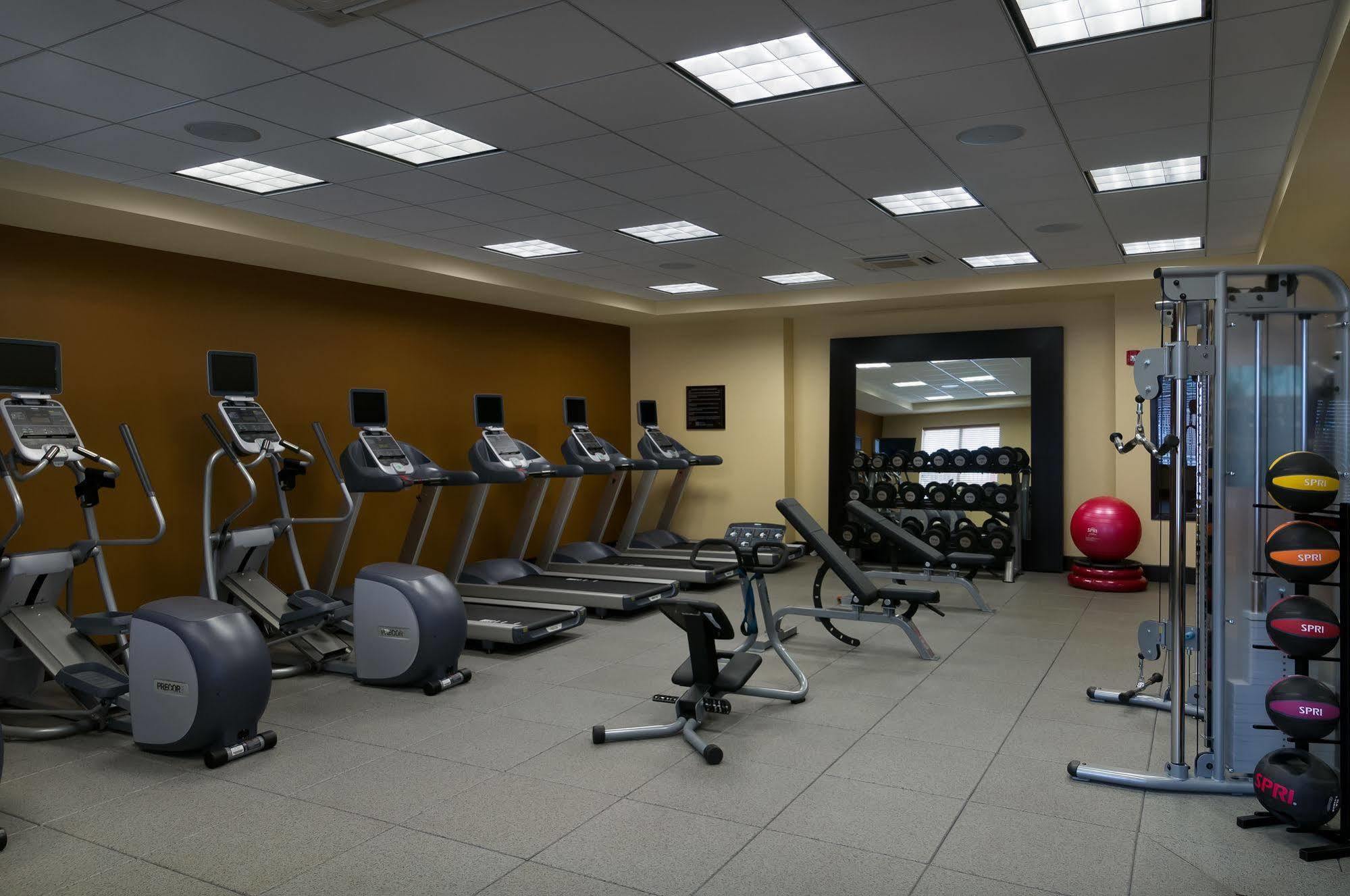 Hilton Garden Inn Houston Nw America Plaza מראה חיצוני תמונה
